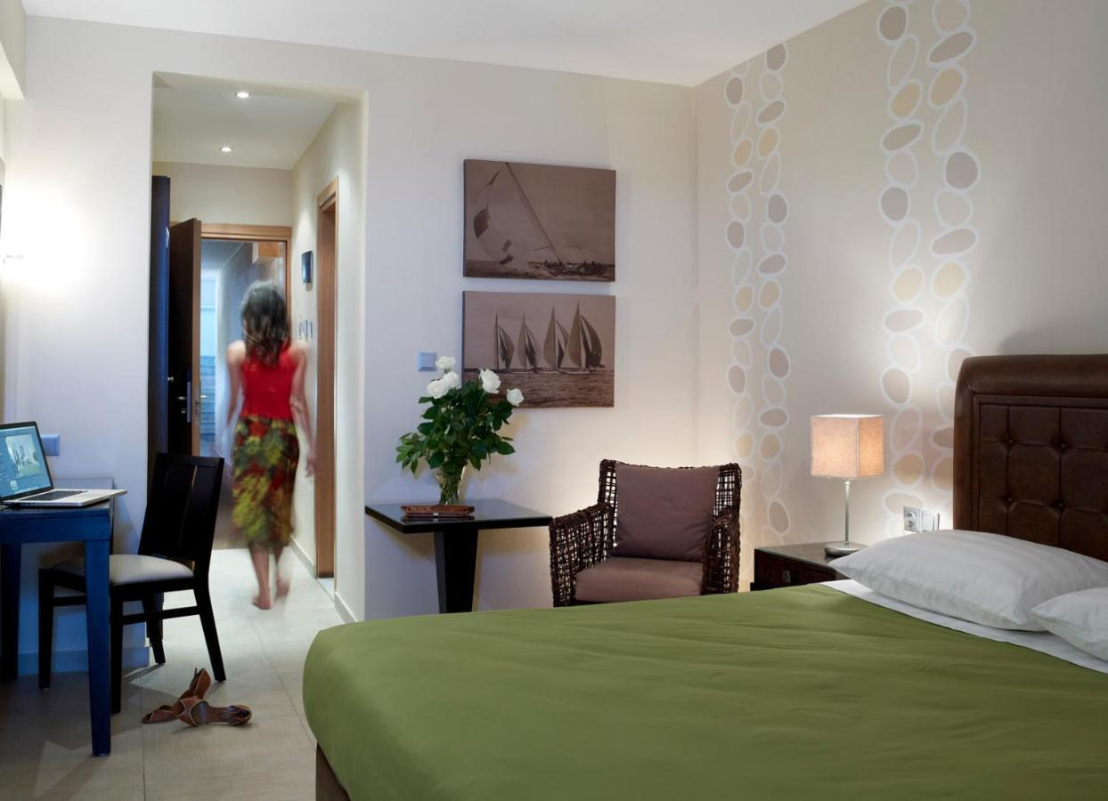 Belle Helene Hotel Vathí Eksteriør billede